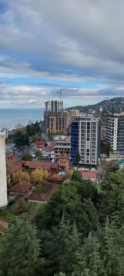 Студия У Моря Батуми 0*, 巴统